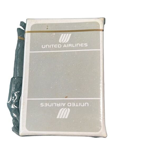 4 Games Bundle: United Airline Cards, Dice, Family Charades, Left Center Right - Picture 6 of 10